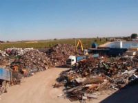 Recuperacion de Chatarra, Papel y Plasticos - Prensado de Coches - Transportes Nacional e Internacional Alhama de Murcia - 4