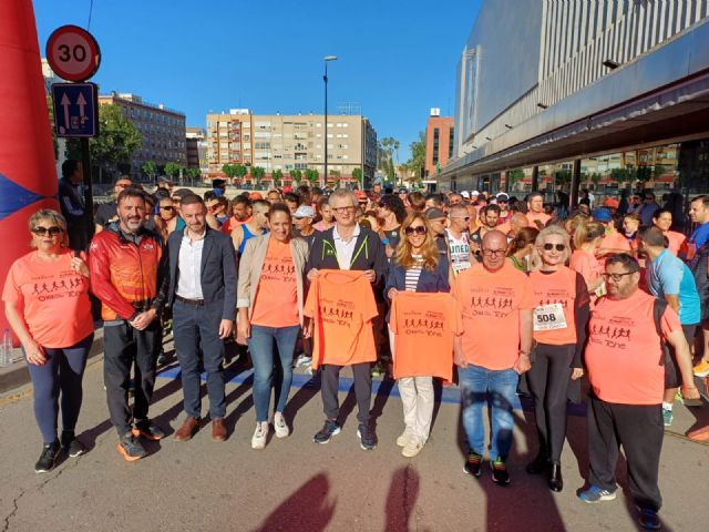 La carrera 'Run for Parkinson's Murcia' reúne a más de 800 personas en favor de enfermos y familiares