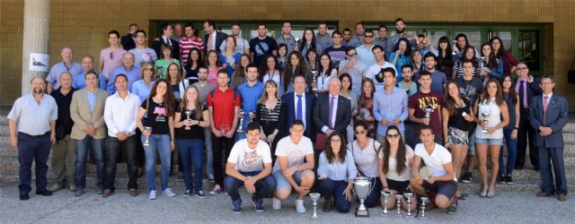 La facultad de Ciencias del Deporte gana el Trofeo Rector de la Universidad de Murcia