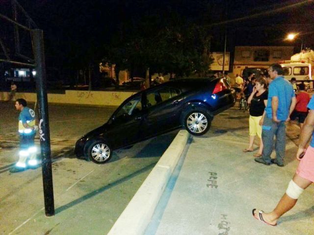 El PSOE exige una vez más el vallado urgente de la pista deportiva de Sangonera La Verde tras el accidente ocurrido ayer