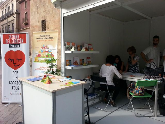 Santo Domingo acoge la caseta de la Semana del Corazón 2014