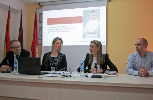 La chef Eva Hausmann destaca la importancia de la formación en el sector turístico