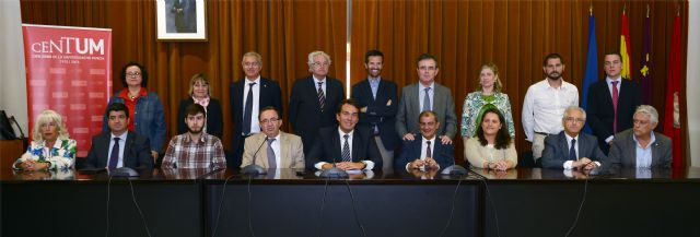 Javier Ruano: 'La prioridad del Consejo Social es contribuir a que los alumnos de nuestra Universidad encuentren empleo'