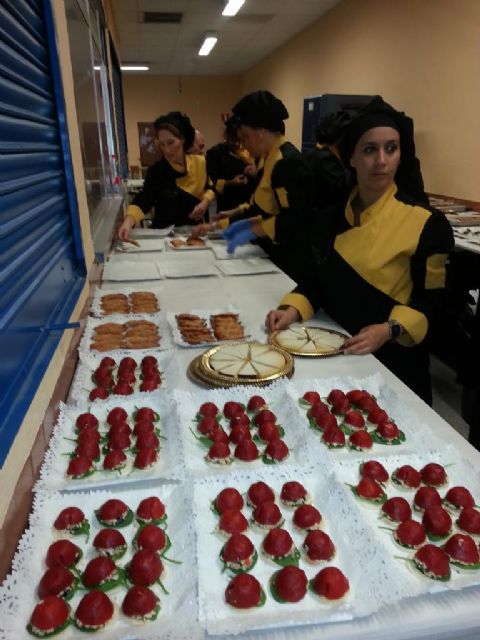 'Degusta tu plaza' lleva a La Alberca un nuevo menú de tapas murcianas