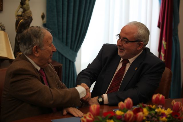 Estudiantes de Medicina de la UCAM podrán hacer prácticas en el Hospital La Vega