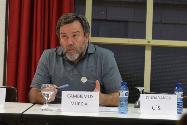 Tornel propone una reforma de La Paz bloque a bloque, dando empleo a los propios vecinos, y no mediante proyectos faraónicos