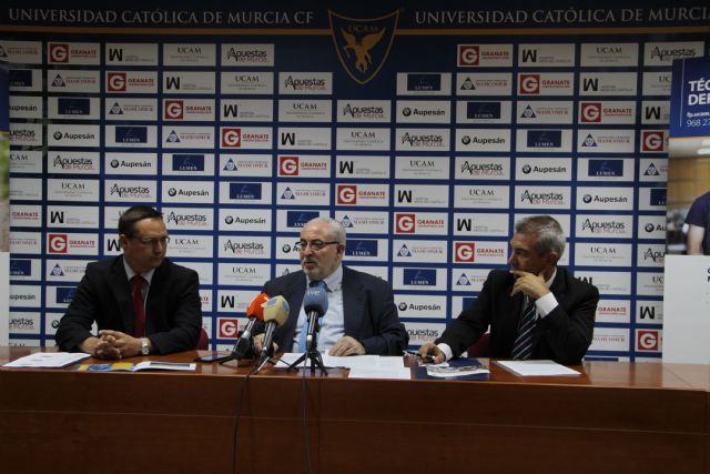 La UCAM y las federaciones deportivas de la Región ofrecerán formación especializada