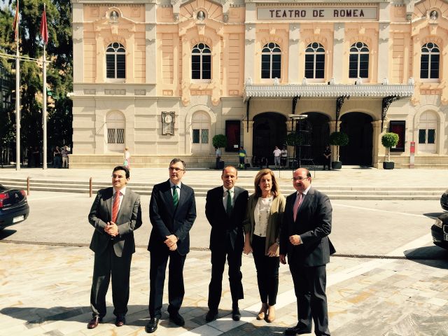 El Alcalde señala a la economía social como la forma más eficaz de luchar contra el desempleo