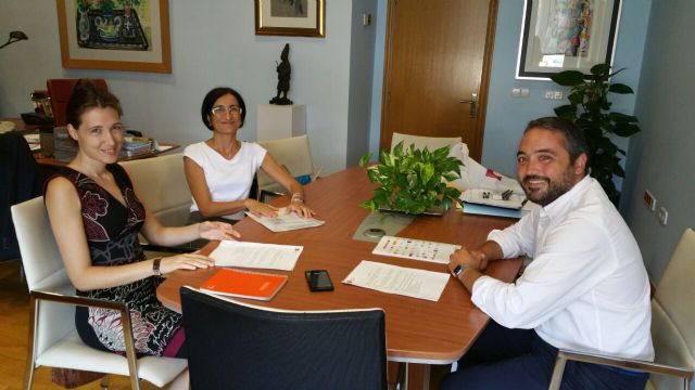 45 menores inmigrantes continuarán participando en el programa de refuerzo escolar de la Fundación FADE