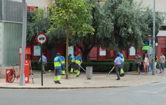 El PSOE reclama al Ayuntamiento que exija a la empresa de limpieza que el plan de choque no olvide a barrios y pedanías de Murcia