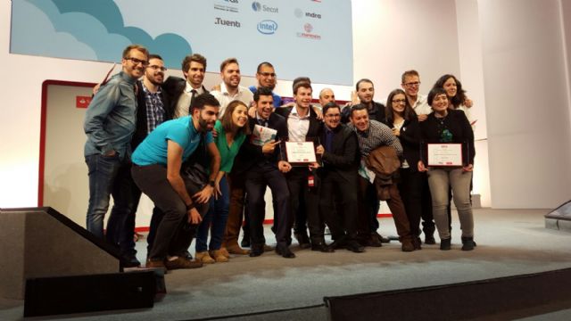 Dos alumnos de la Universidad de Murcia consiguen Premio Yuzz nacional para emprendedores