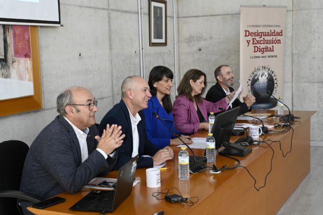 La UMU pone el foco en la brecha digital como factor de exclusión social a través de un congreso internacional en el que se presentan más de 100 comunicaciones