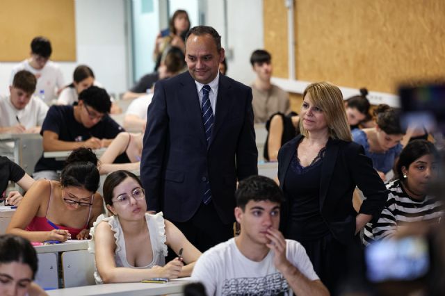 Una reflexión sobre la vocación a la hora de elegir carrera marca el inicio de la PAU para 7.841 estudiantes