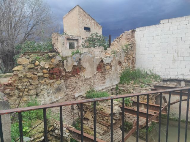 La Asociación AJVA denuncia en el Ministerio de Cultura el expolio desde hace 18 años del Molino de Oliver, sin que las administraciones ejecuten su reconstrucción