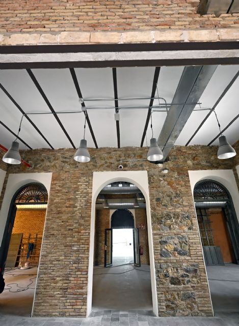 La Cárcel Vieja irrumpe en la élite cultural con su presentación en Forbes House junto a Jaume Plensa