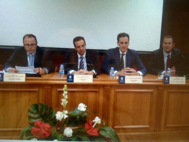 Guillén apela a la colaboración ciudadana para que Murcia se convierta en una Ciudad Inteligente