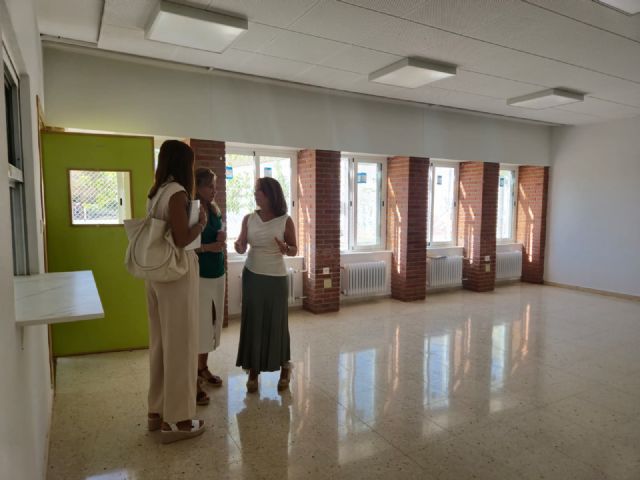 Cerca de 12.000 alumnos comienzan las clases con instalaciones renovadas en 54 CEIP del municipio