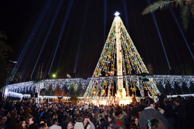Los vídeos del encendido de la Navidad en Murcia superan más de 191.000 impresiones en redes sociales en menos de 24 horas