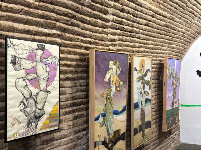 Éxito de asistencia en las exposiciones de Las Bóvedas del Almudí, que clausuran el sábado las muestras de Viktor Giner, Carlos Cotes y Marina Martínez