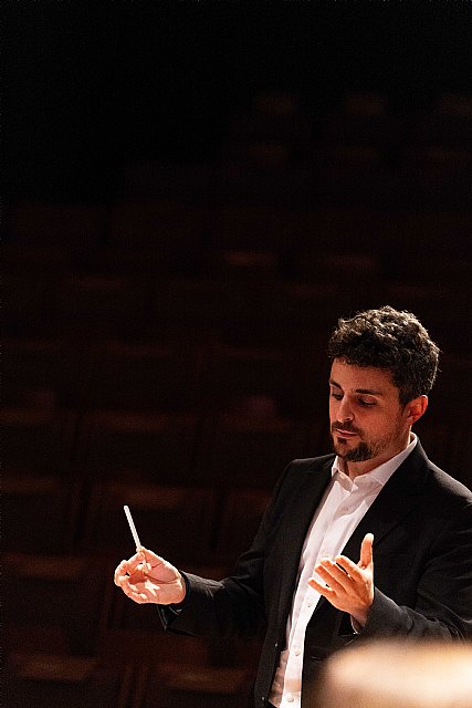 Javier Mondéjar, Director