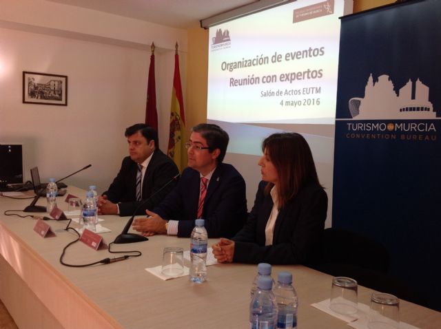 La Oficina de Congresos celebra un panel de expertos sobre la organización de eventos