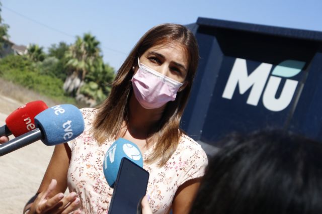 Siete pedanías estrenan nuevos contenedores fijos para el depósito de muebles y otros enseres