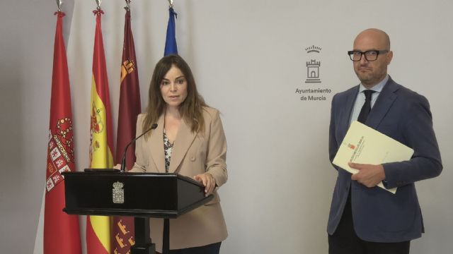 El Ayuntamiento de Murcia impulsa el deporte escolar con un nuevo servicio de transporte