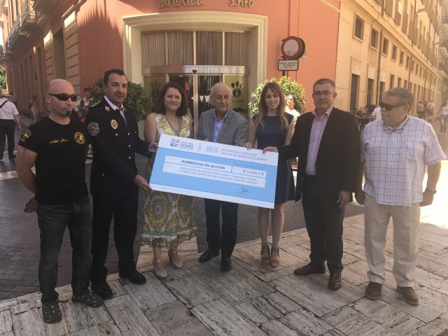 Bomberos en Acción mejorarán las infraestructuras hidráulicas de los campos de refugiados de Tindouf gracias al premio Aguas de Murcia Solidaria