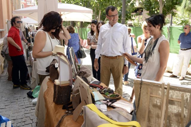 El talento emergente murciano llena de tendencias la Plaza del Romea
