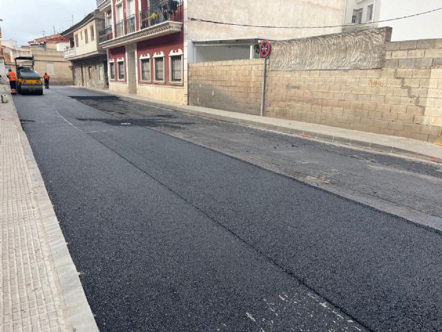 El Ayuntamiento de Murcia finaliza las obras de reposición de asfaltado y reparación de acera en Alquerías