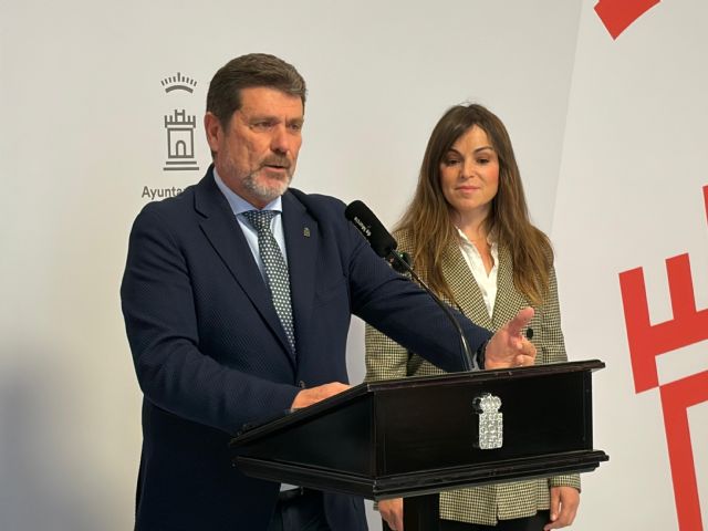 El Ayuntamiento de Murcia adquiere cuatro furgones para comisarías móviles y para atestados de la Policía Local