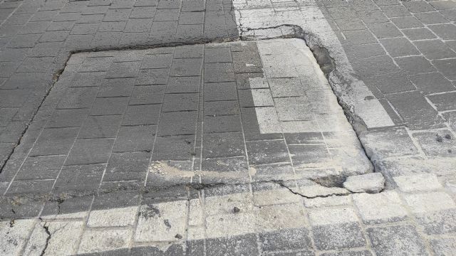 Huermur alerta de nuevos hundimientos y grietas en el Puente Viejo de Murcia