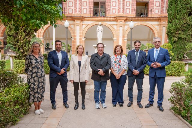 Doctor Fisión, nuevo embajador de la UCAM y alumno del Grado en Periodismo