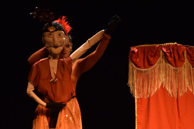 El Carmen celebra el Día de la Mujer con teatro, periodismo feminista y fotografía