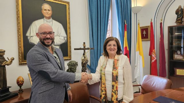 La UCAM y el Foro Español de la Familia firman un convenio para abordar los retos de esta institución