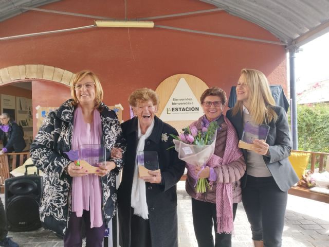 Beniaján late con un único corazón violeta