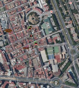 Servicios de emergencia atienden a un afectado por inhalación de humo en Murcia