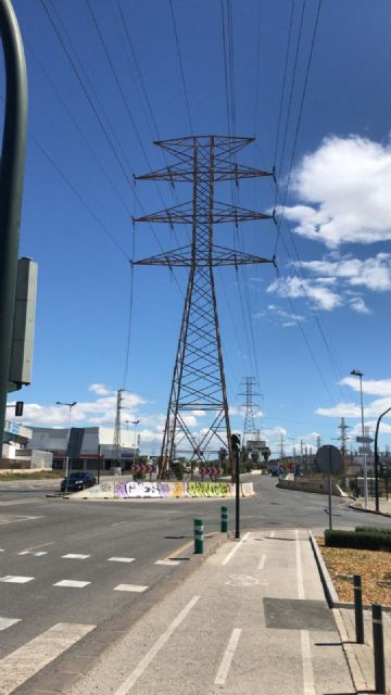 El pedáneo de El Puntal lamenta que el PP siga dando la espalda a los vecinos de Los Rectores con el soterramiento de las torres eléctricas