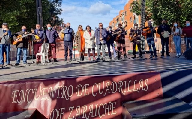 Zaraíche (Huerta de Murcia), por la Purísima, reúne a las Cuadrillas huertanas con música tradicional e improvisación