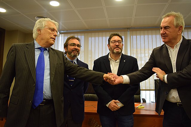 Juan Guillamón: Las obras del AVE en ejecución son las que los vecinos han reclamado durante años