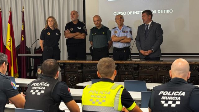 Diez agentes de la Policía Local de Murcia inician el curso de Instructor de Tiro Policial
