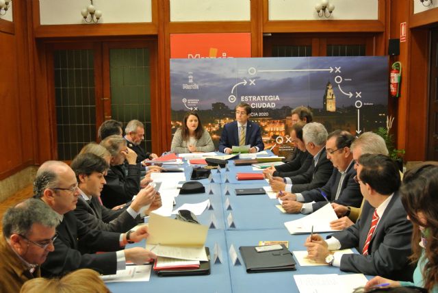 La Policía Local establecerá un dispositivo especial de seguridad en más de 230 actos procesionales de Murcia y pedanías