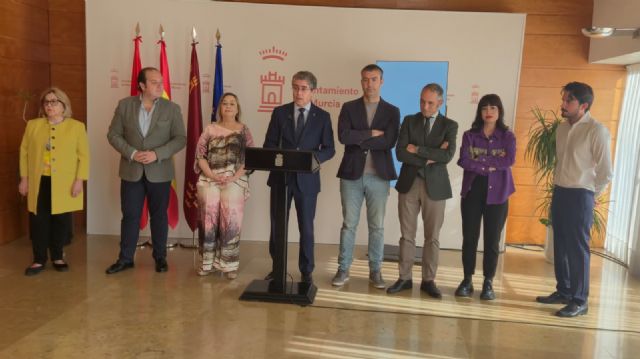 Murcia presenta la campa&ntilde;a 'Compra con corazón' para impulsar y visibilizar el comercio local del centro de la ciudad