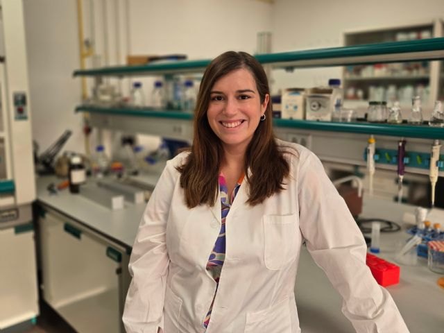 La investigadora Maribel Navarro regresa a UMU con un proyecto europeo de 1,5 millones para estudiar cómo se organizan los hongos que causan una infección mortal