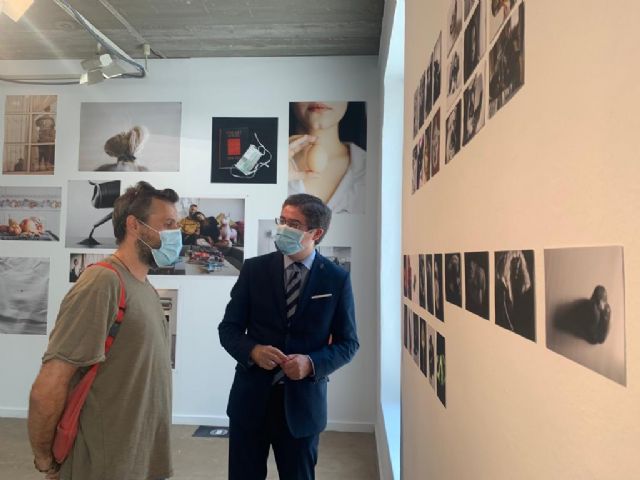 Las casas de 21 ciudades durante el confinamiento se asoman a la nueva exposición de Los Molinos del Río