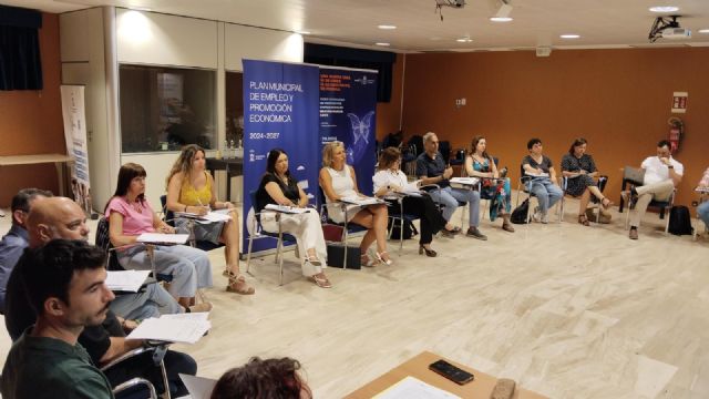 El Jurado del XXXIII Concurso de Proyectos Empresariales celebra hoy su tercera sesión con la presentación de los ocho últimos proyectos