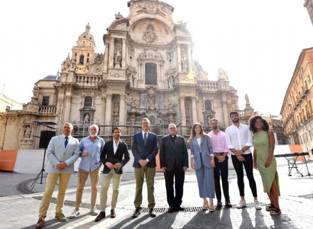 Un espectáculo vertical de música y teatro rendirá homenaje al imafronte de la Catedral de Murcia