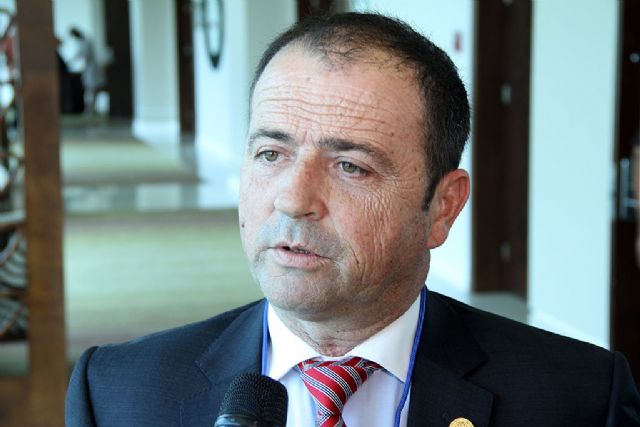 Matías Balibrea, jefe de Internacionales de la UMU, distinguido con el premio Loustau al Espíritu Universitario