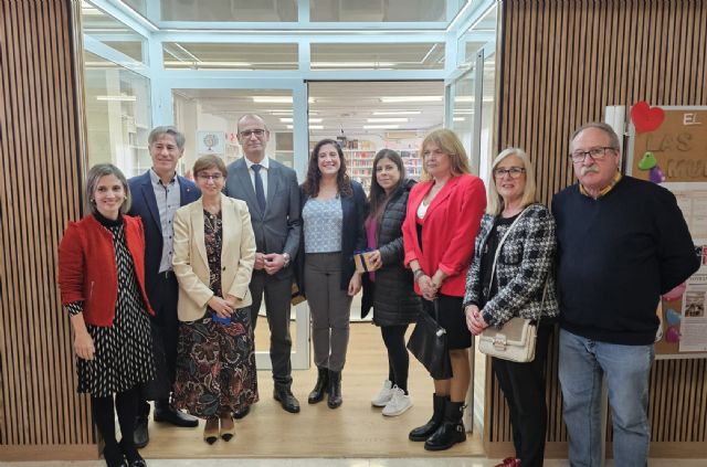 El IES Aljada inaugura biblioteca