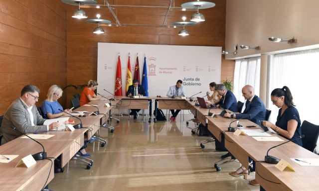 La Policía Local contará con 53 nuevos ordenadores para agilizar la atención que se presta a los murcianos